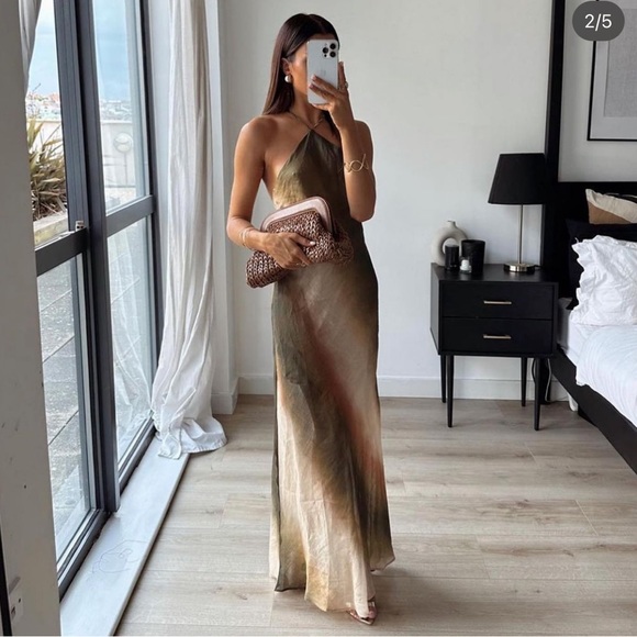 ZARA WOMEN BLOGGERS FAVORITE HALTER OPEN BACK THIN STRAPS TIE DIE DRESS - Picture 1 of 7